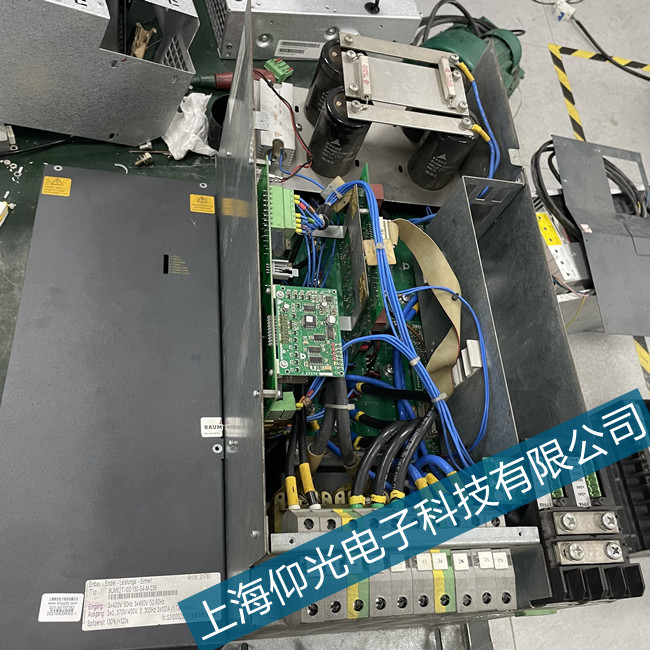 櫻井凸印機(jī)鮑米勒buh4-100-6-002伺服驅(qū)動器散熱器故障維修服務(wù)