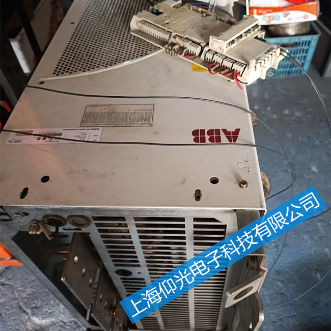 abb變頻器維修配件ACS800-37-0320-7通電報(bào)警3200維修