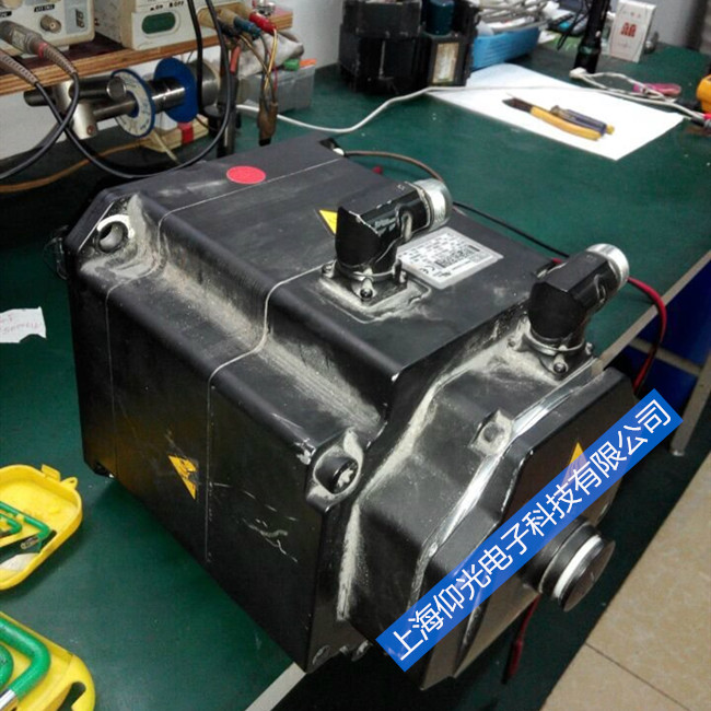 惠州庫(kù)卡機(jī)器人伺服電機(jī)1FK7032-5AF71-1ZZ9-Z S03維修中心