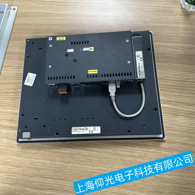 淮安貝加萊觸摸屏4PP035.E300-01個別區(qū)域無法觸摸故障維修2小時快修