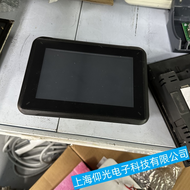 遼寧船舶北爾觸摸屏X2 marine 7在通電幾分鐘后屏幕變成藍(lán)屏故障專業(yè)維修